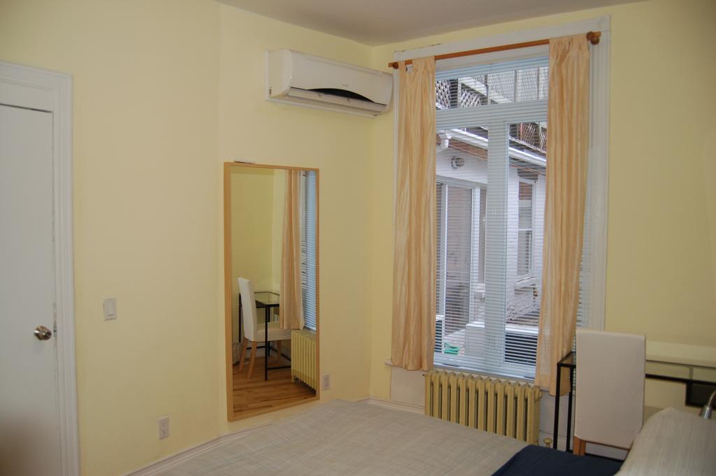 Le Chasseur Bed & Breakfast Montréal Værelse billede