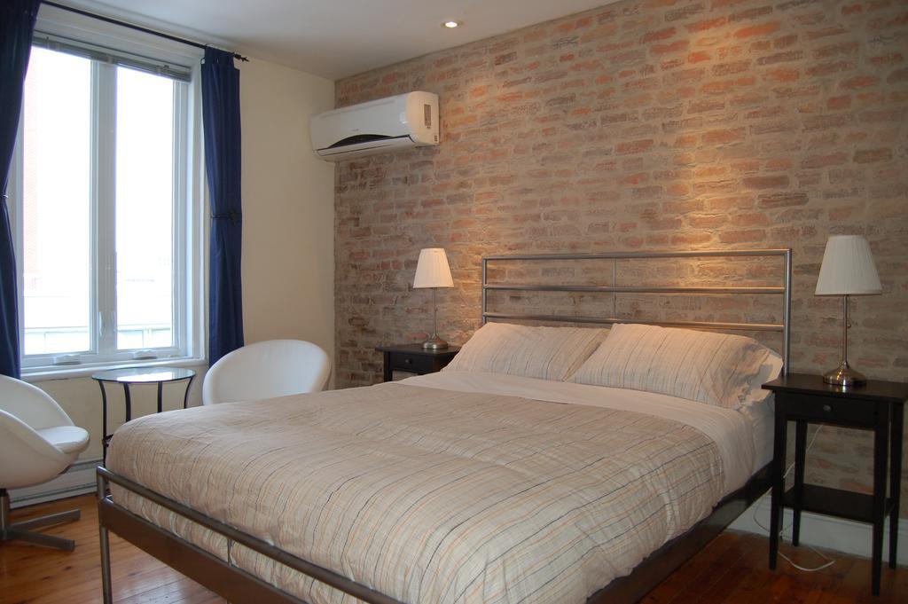 Le Chasseur Bed & Breakfast Montréal Eksteriør billede