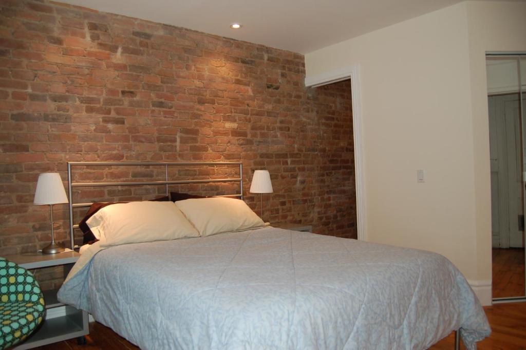 Le Chasseur Bed & Breakfast Montréal Værelse billede