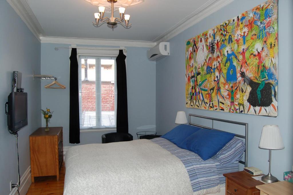 Le Chasseur Bed & Breakfast Montréal Værelse billede